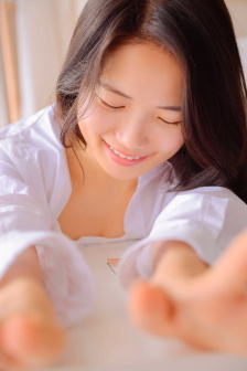 水蜜桃是指女生哪里